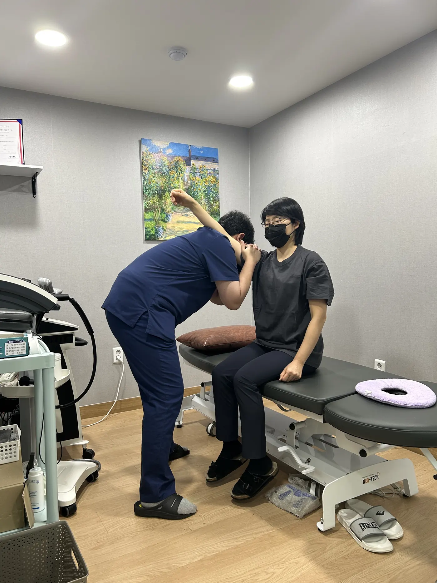 수술 후 재활 — 서울활짝편재활의학과 원내